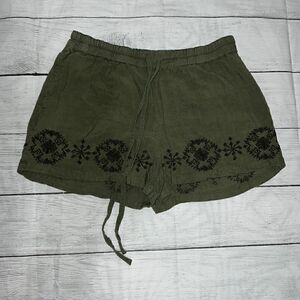 Matilda Jane Clothing MJC Time To Unwind Shorts Green Linen Embroidered sz XS